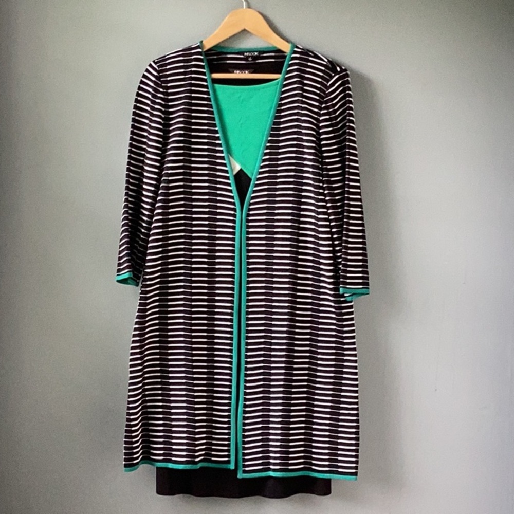 MISOOK 2 Piece Dress and Jacket Knit Set Size Small